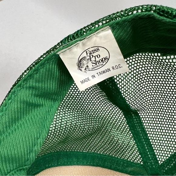 2 Bass Pro Trucker Hats - Picture 6 of 11